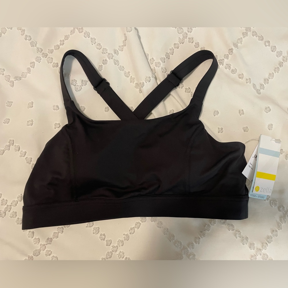 NWT Zella - Women’s Black Sports Bra